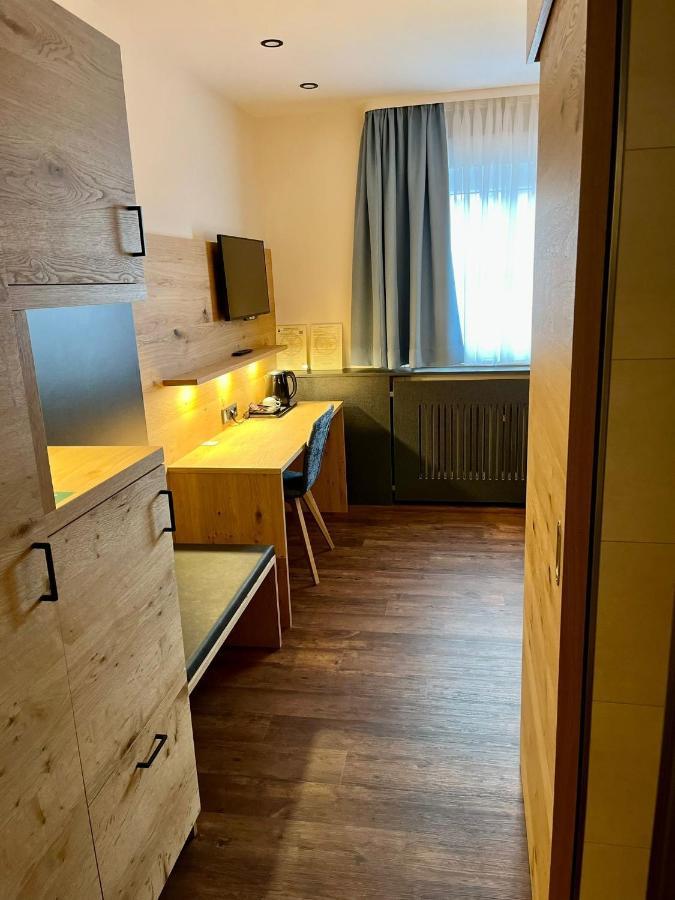 Hotel Gasthof Metzgerei Drei Linden Fulda Zewnętrze zdjęcie
