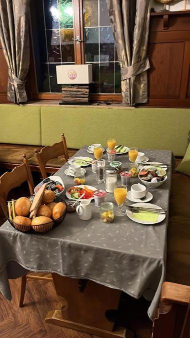 Hotel Gasthof Metzgerei Drei Linden Fulda Zewnętrze zdjęcie